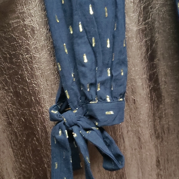 Blouse - Picture 3 of 8